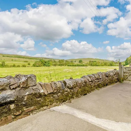 別荘 3 Bed In Kirkby Stephen 88517 *